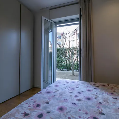 Welcomely - Violet House & Garden Apartment Lecco
